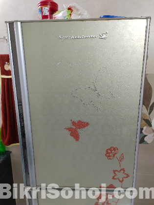 Kelvinator refrigerator